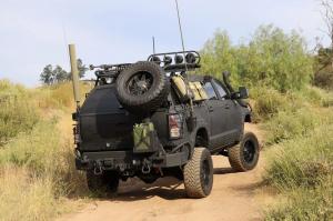 Toyota Tundra CrewMax 4x4 Zombie Apocalypse 2013 года 